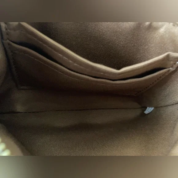 DEAL‼️Corner Zip Wristlet In Signature Canvas/ Pouch In Signature Canvas NWOT - Picture 6 of 12